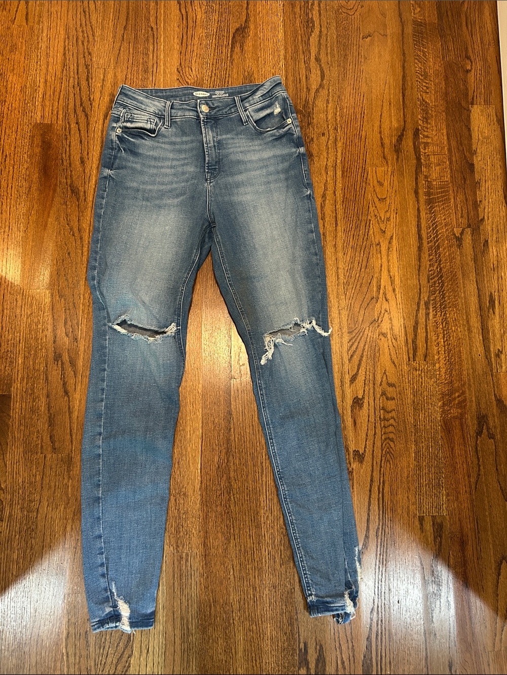 Old Navy Rockstar Ripped High-Rise Super Skinny Jeans - Blue Wash